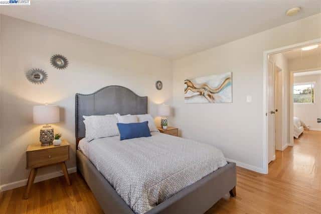 https://www.anthonyglim.com/condos-and-townhouses-in-alameda/619f1169-026f-4c5c-9642-4901f393f142/